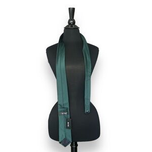 Hi-Tie Tie & Pocket Handkerchief